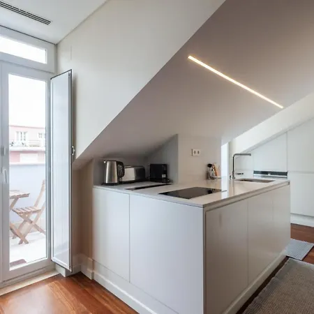 Flh Marques Rooftop With Balcony * Lizbona